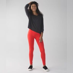 Lululemon Wunder Under Pant III (Reversible) Cranberry / Alarming Size 6